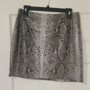 Gray Mini Pencil Skirt with Snakeskin Print